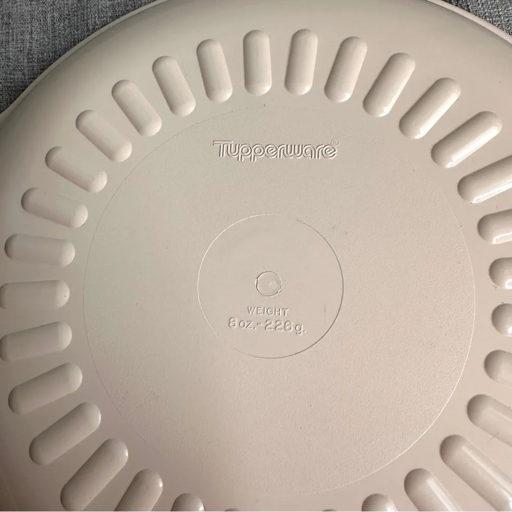 Vintage Tupperware Microwave Cooker Steamer System almond 4 pieces set Lid Cone - Picture 3 of 12